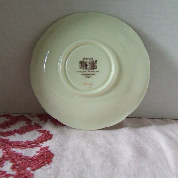 Paragon Minuet teacup and saucer vintage 1940s fine bone china pink blue flowers - Picture 4 of 11